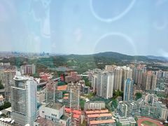 -广州中心皇冠假日酒店