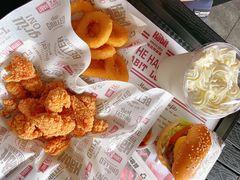 -The Habit Burger Grill 哈比特汉堡(爱琴海店)
