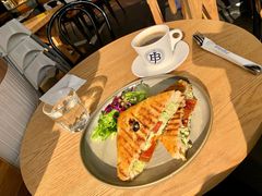 青酱鸡肉三明治-Jamaicablue Coffeeshop(中央广场店)