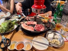 -江南猪肉商会无限续吃(弘大店)