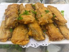 -老码头黑皮肘子锅包肉熏酱水饺(文政街店)