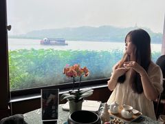 -湖畔居茶楼(湖滨店)