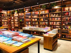 -新华书店(永安路店)