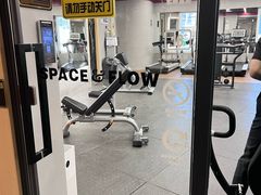 -VLines耀能运动Space&Flow(国贸店)