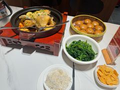 -铁胖子口碑长沙菜·龙虾烧烤(赤岗社区店)