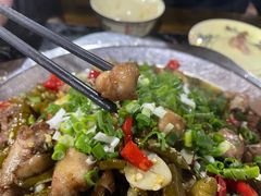 -廖哥泡椒兔(峨眉店)