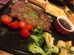 -必胜客(城西银泰店)