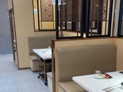 -七欣天香辣蟹火锅(闵行浦江欢乐颂店)