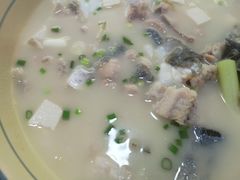 -将就吃农家特色土菜馆