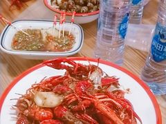 -冶建镜子·老南昌大排档·江西虾王(总店)