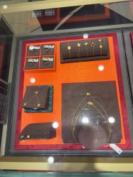 -周生生Chow Sang Sang(新世界店)