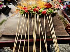 -鹿鸣山草本茶香火锅(园西路店)