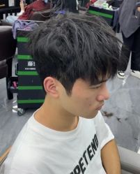 -藤野造型烫发染发