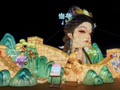 -淄博花灯齐彩城