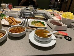 -海底捞火锅鲜切牛肉主题店(长寿路店)