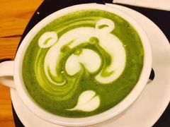 绿茶拿铁-新沙洞咖啡(泉乐坊店)