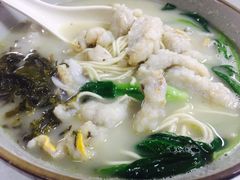 -明呈黄鱼面馆(斜土路店)