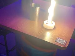 -UP嘻哈酒吧(粉巢店)