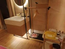 -苑苑vbeauty科技美容SPA