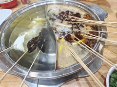 -袁记串串香(泉水轻轨站店)