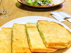 咖椰吐司-HELLO 27 意面·沙拉·帕尼尼