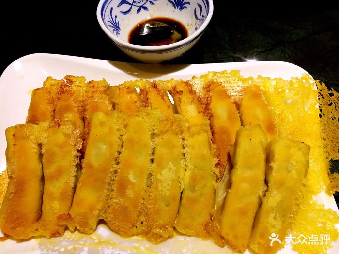 西安饭庄(钟楼店)金奖锅贴图片 - 第1张