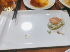 三文鱼腩香芒沙拉-老刘私厨猪脚饭