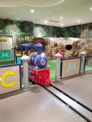 -meland亲子乐园·派对·研学(淄博万象汇店)