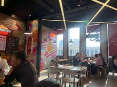 大堂-Tubestation站点比萨(新世界大望路店)