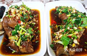 Braised Pork Trotter (Half)