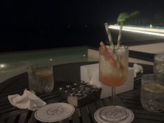 -瑰丽酒店·海吧·天际下午茶·现场DJ·天台酒吧