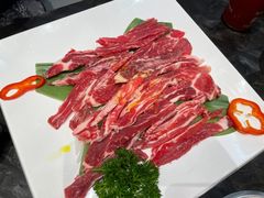 精品雪花牛肋条-老熟人烤肉城(马家堡店)