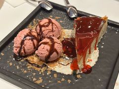 -斯普汇生蚝牛排馆(中骏世界城店)
