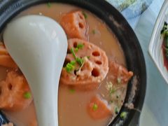 莲藕炖排骨-九头鸟酒家(东高地店)