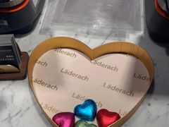 -Laderach 莱德拉(上海环贸iapm店)