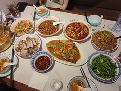 -回家吃饭·地道南昌菜(建德观总店)