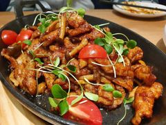 松茸烧黑猪里脊肉-花舍·新派粤菜·西餐·下午茶(亚运村·鸟巢店)