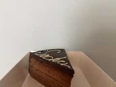 萨克蛋糕-申德勒食品(宾都苑店)