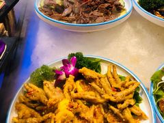 -海吃海喝海鲜烤肉炭火主题自助餐(朝阳店)