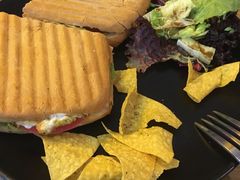 -HELLO 27 意面·沙拉·帕尼尼