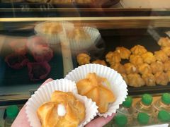 -天品味 一口吃榴莲泡芙