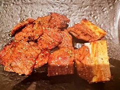 -萨拉伯尔(燕莎友谊商城店)