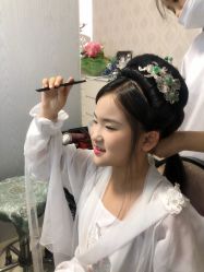 -九月鹰飞汉服摄影工作室