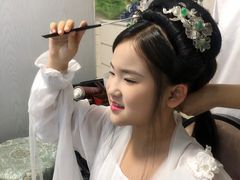 -九月鹰飞汉服摄影工作室