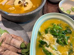 -半山腰·云南菜(侨福芳草地店)