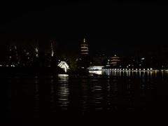 -范特西FANTASY量贩式KTV(民主广场店)