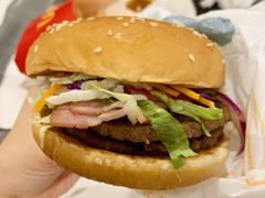 培根蔬萃汉堡-麦当劳(春风店)