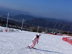 -鳌山滑雪度假区