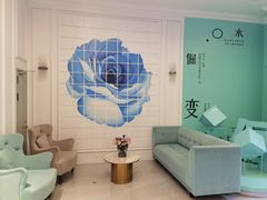 -希岸·轻雅酒店(广州白鹅潭艺术中心花地湾地铁站店)