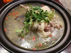 老母鸡汤炖牛鞭-五牛头